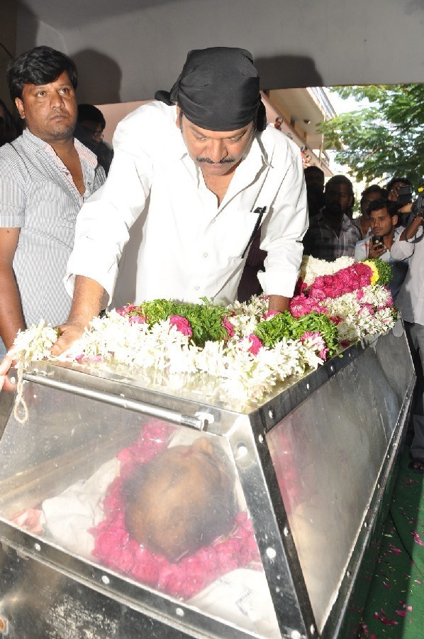 Dharmavarapu Condolences Photos - 127 / 179 photos