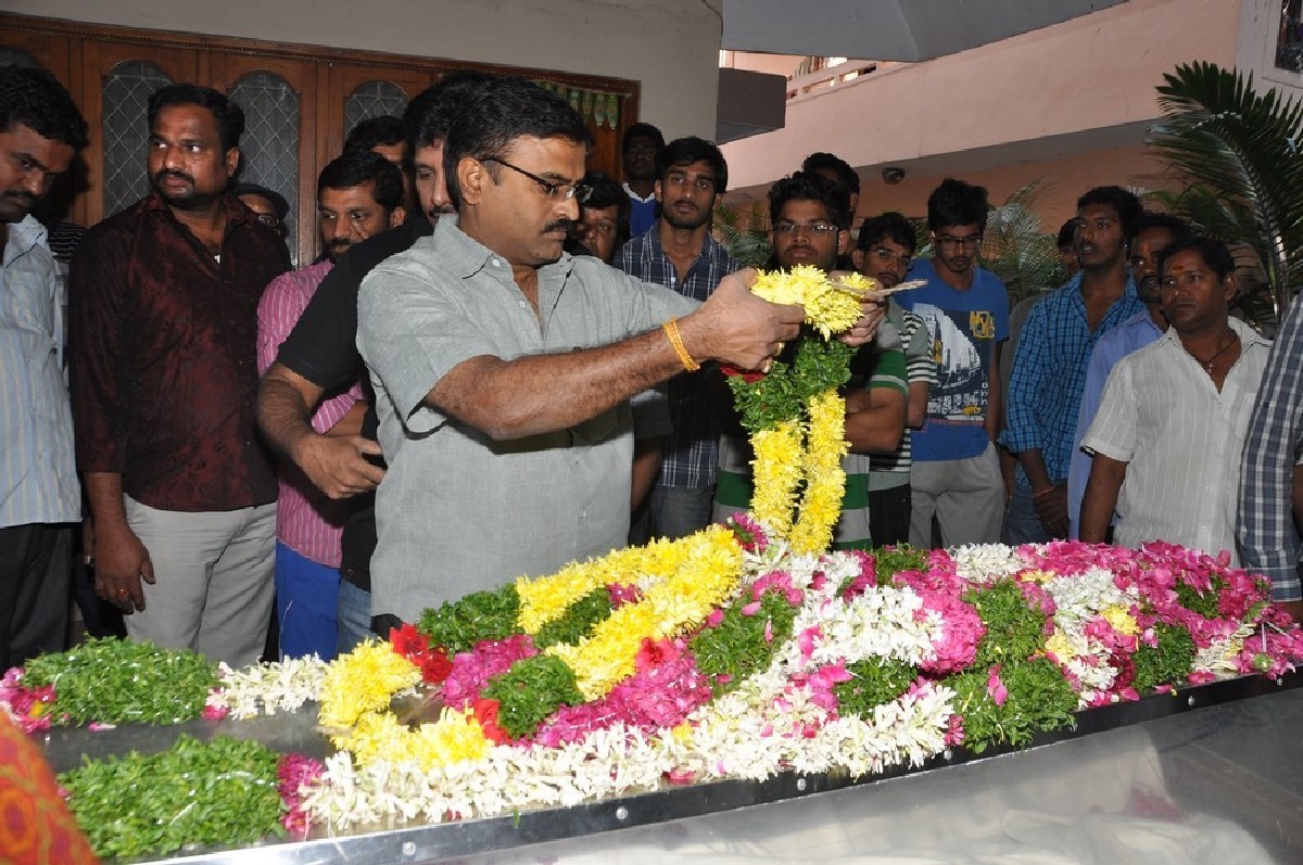 Dharmavarapu Condolences Photos - 135 / 179 photos