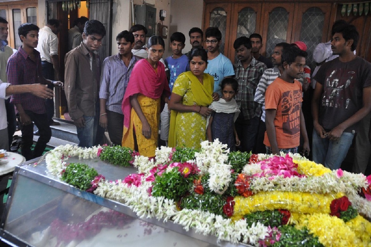 Dharmavarapu Condolences Photos - 144 / 179 photos