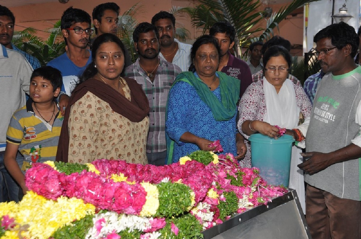 Dharmavarapu Condolences Photos - 148 / 179 photos