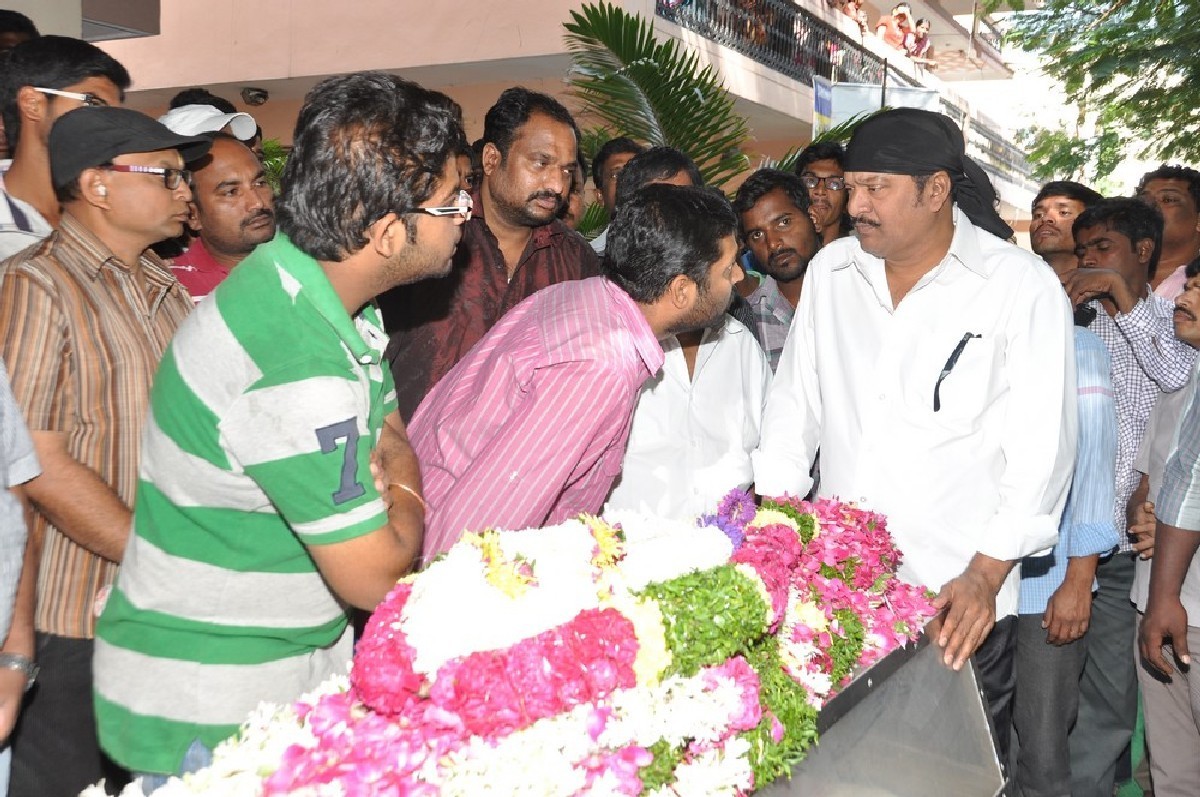 Dharmavarapu Condolences Photos - 149 / 179 photos