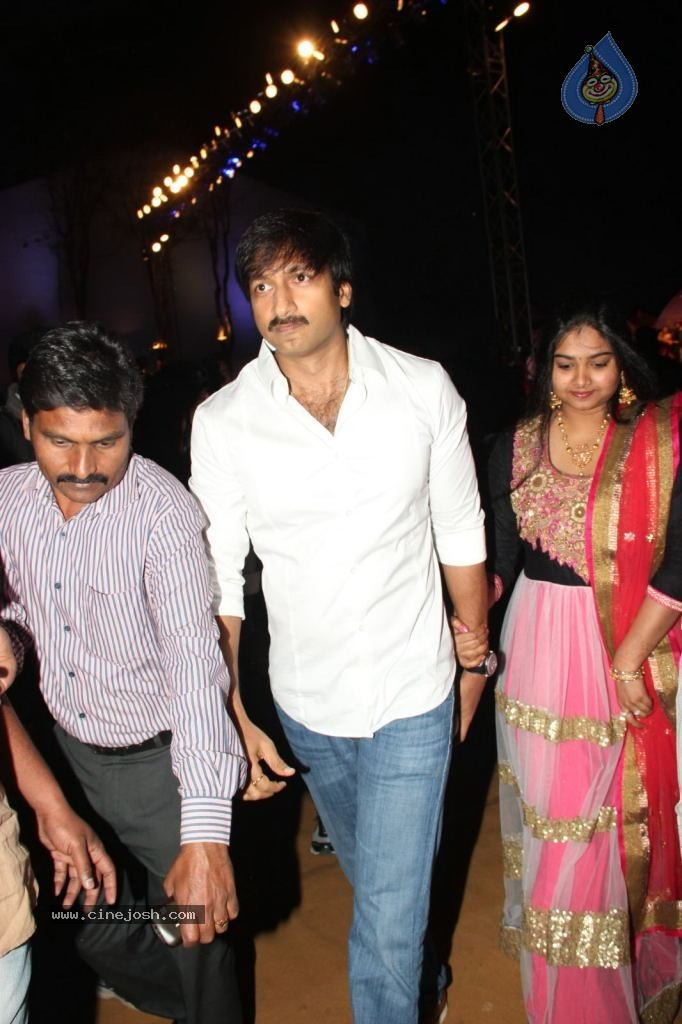 Dil Raju Daughter Hanshitha Engagement 03 - 241 / 336 photos