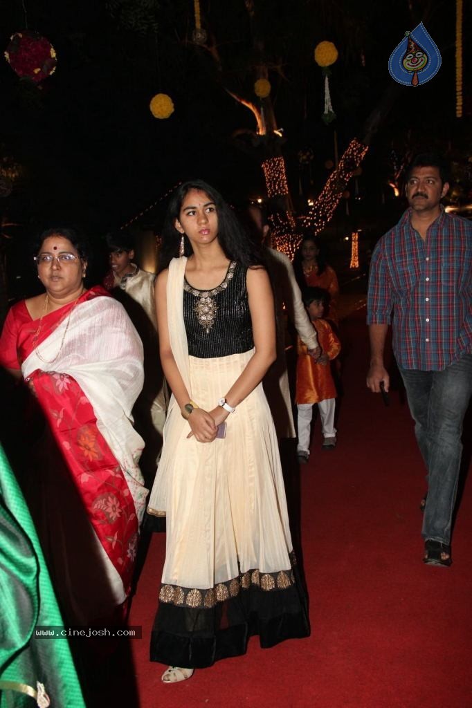 Dil Raju Daughter Hanshitha Engagement 03 - 304 / 336 photos