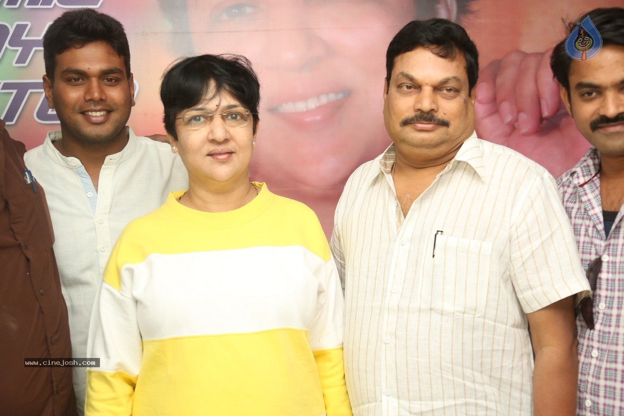 Director B Jaya Bday Celebrations - 86 / 159 photos