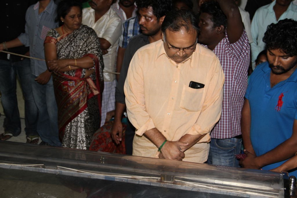 Director Balu Mahendra Condolence Photos - 37 / 203 photos