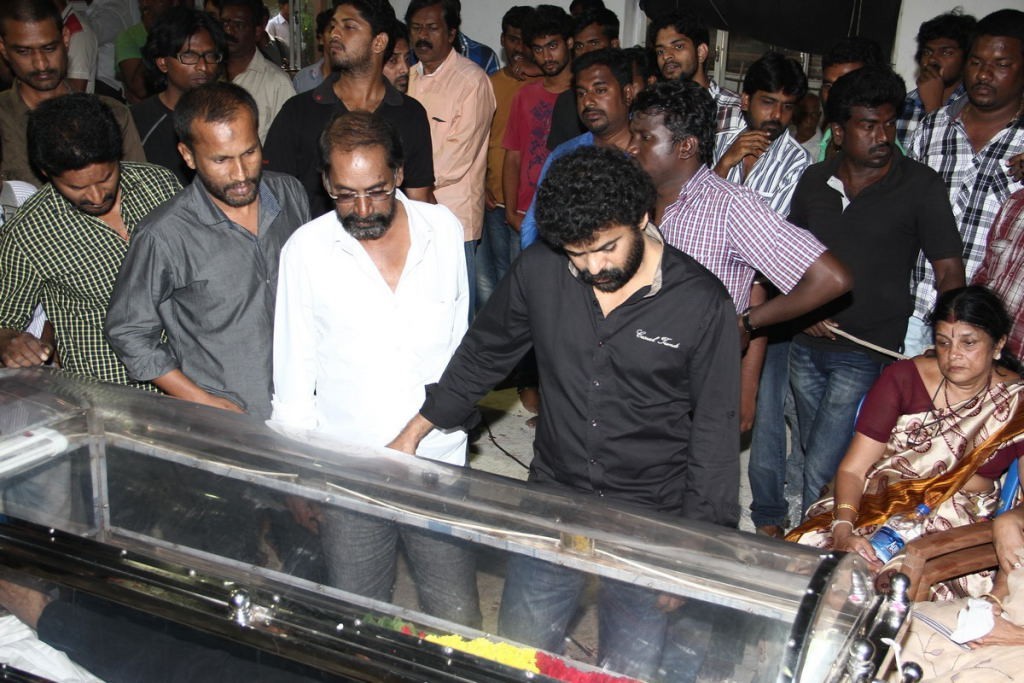Director Balu Mahendra Condolence Photos - 77 / 203 photos