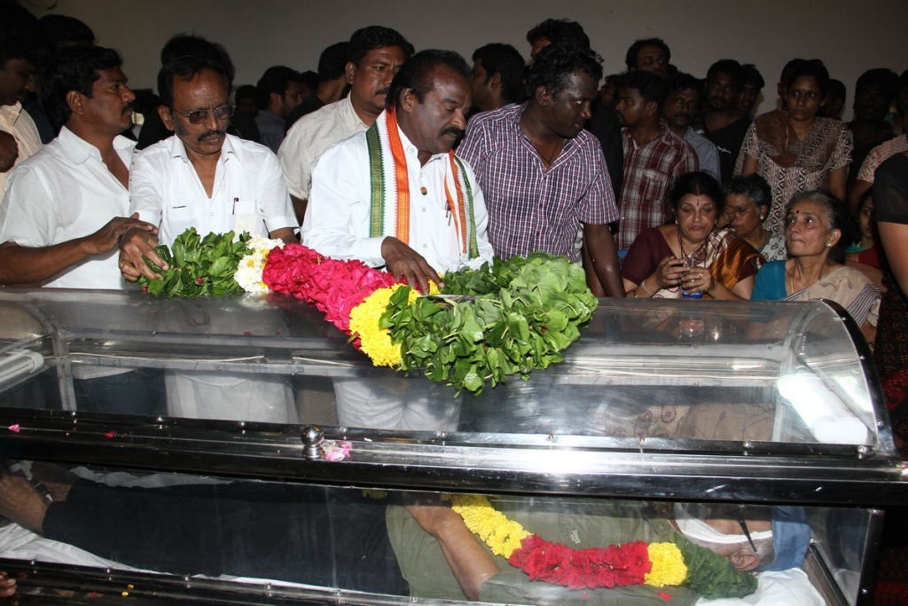Director Balu Mahendra Condolence Photos - 133 / 203 photos