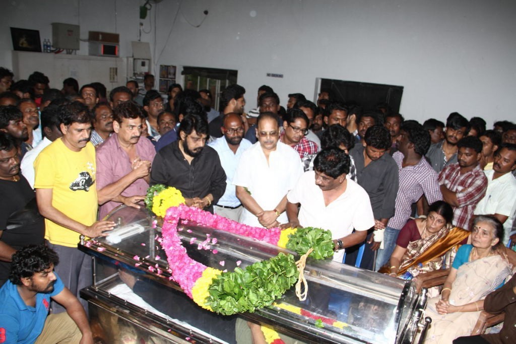 Director Balu Mahendra Condolence Photos - 140 / 203 photos