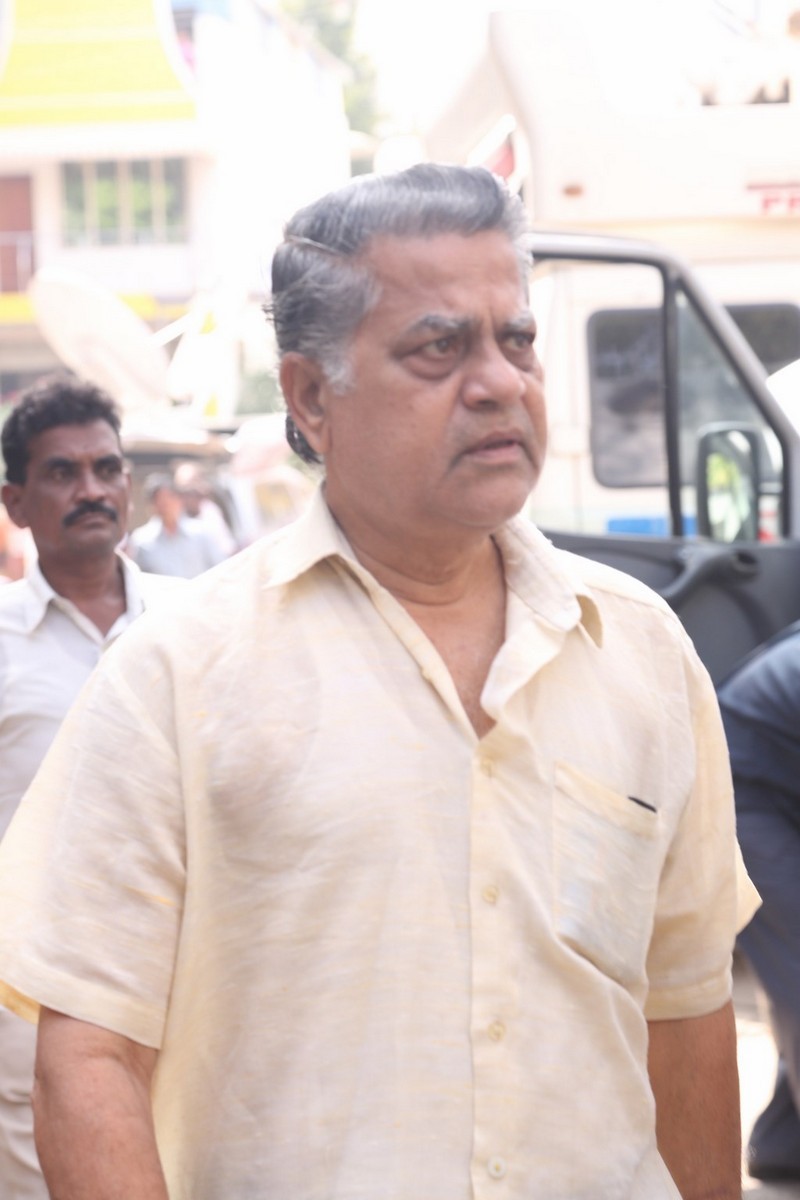 Director K Balachander Condolences Photos - 21 / 255 photos