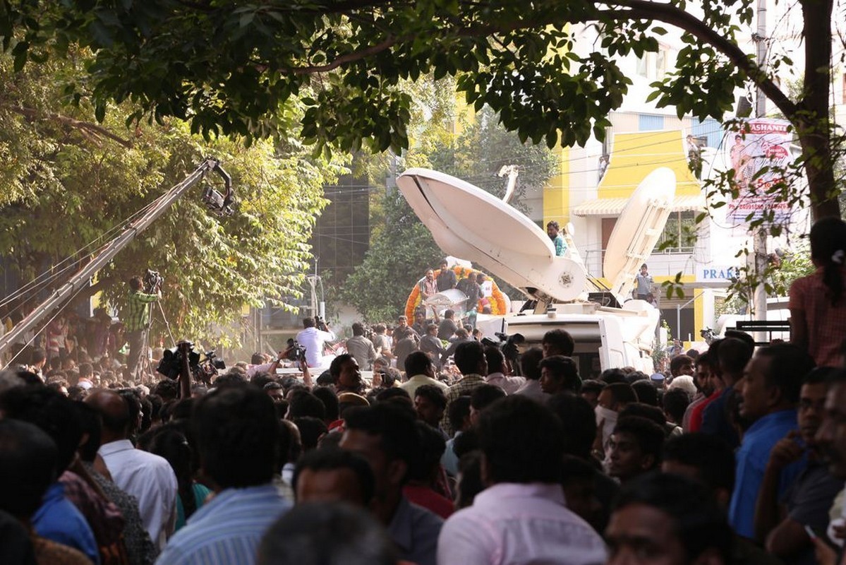 Director K Balachander Condolences Photos - 52 / 255 photos