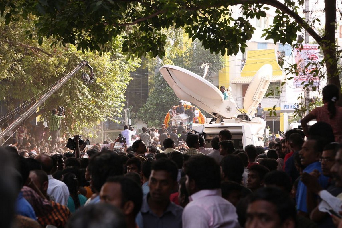 Director K Balachander Condolences Photos - 91 / 255 photos