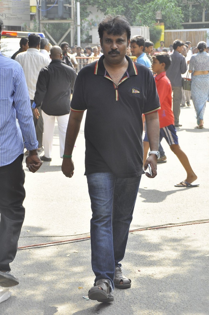 Director K Balachander Condolences Photos - 190 / 255 photos