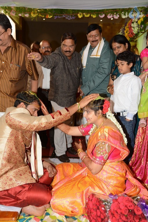 Director K Vasu Daughter Wedding Photos - 5 / 37 photos