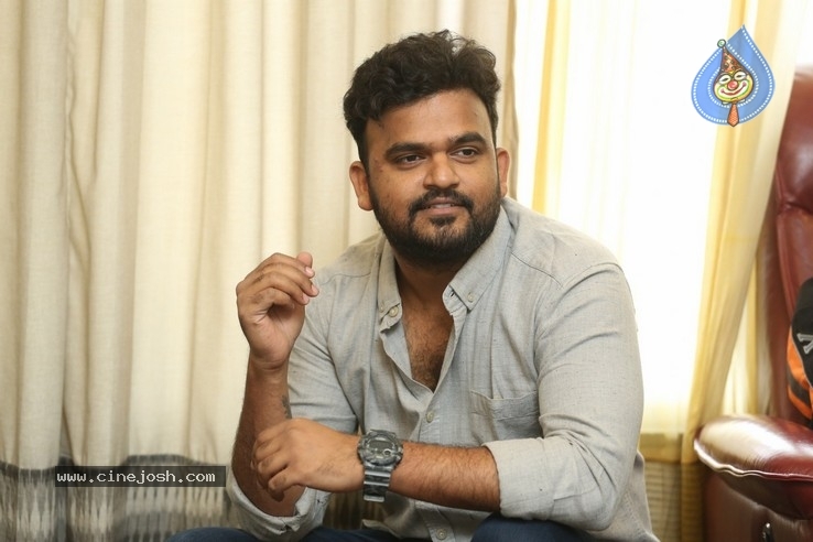 Director Sailesh Kolanu Photos - 1 / 21 photos