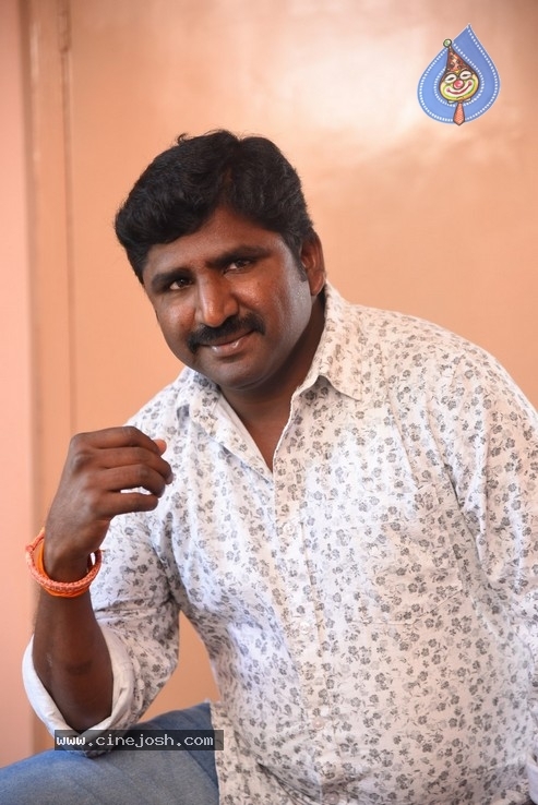 Director Sekhar Reddy Photos - 16 / 19 photos