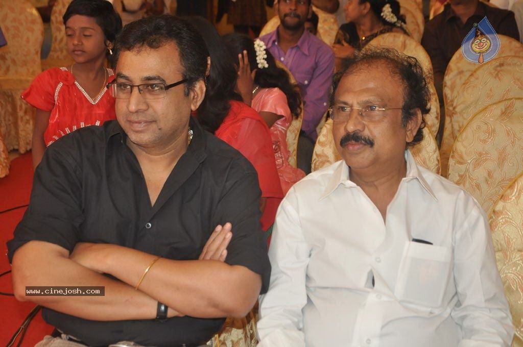 Director Senthinathan Son Wedding Reception - 38 / 63 photos