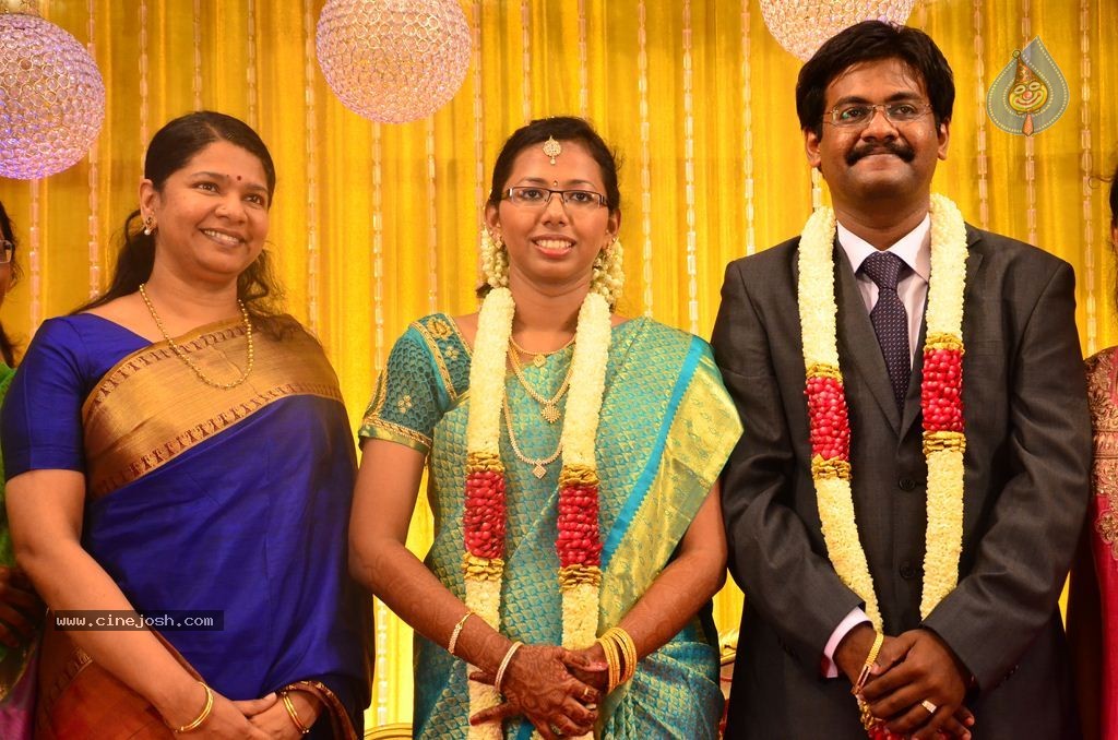 Director SP Muthuraman Family Wedding Reception - 50 / 69 photos
