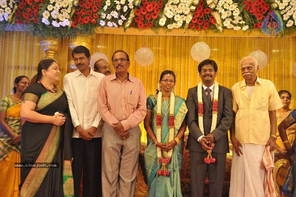 Director SP Muthuraman Family Wedding Reception - 66 / 69 photos
