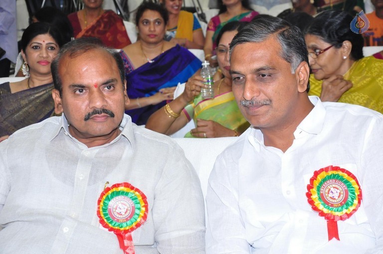 Dr Ramineni Foundation Awards 2016 - 23 / 42 photos