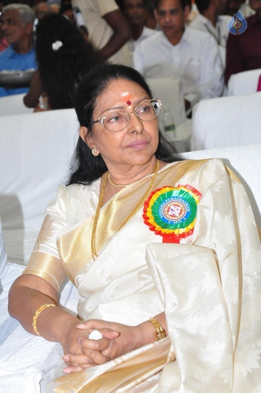 Dr Ramineni Foundation Awards 2016 - 26 / 42 photos