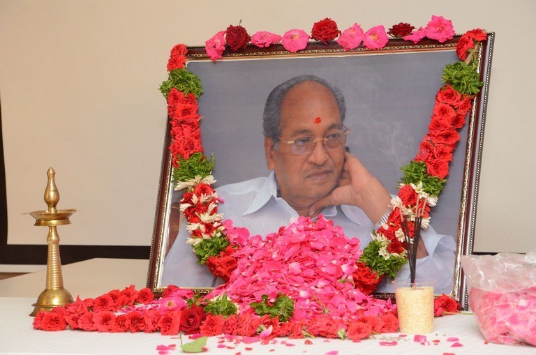 Edida Nageswara Rao Condolences Meet - 32 / 52 photos