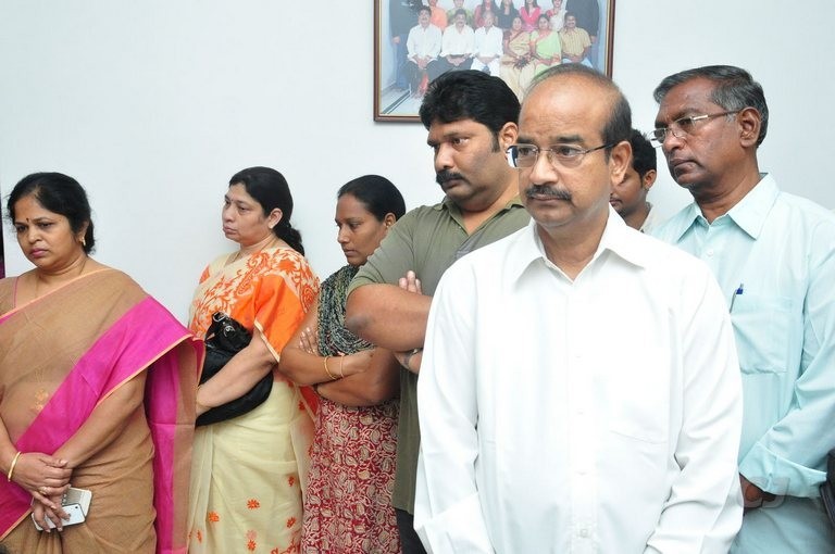 Edida Nageswara Rao Condolences Photos 1 - 64 / 126 photos