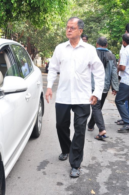 Edida Nageswara Rao Condolences Photos 1 - 68 / 126 photos