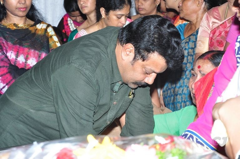 Edida Nageswara Rao Condolences Photos 2 - 52 / 138 photos