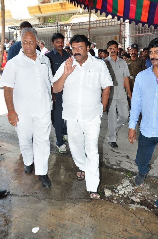 Edida Nageswara Rao Condolences Photos 2 - 78 / 138 photos