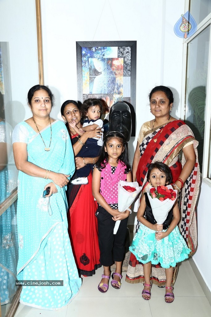 Romeo Team at Expression of Colours Inauguration - 90 / 90 photos