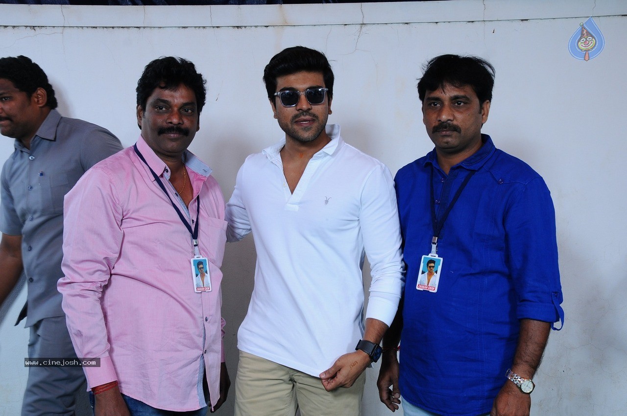 Fans Meet Ram Charan - 15 / 70 photos
