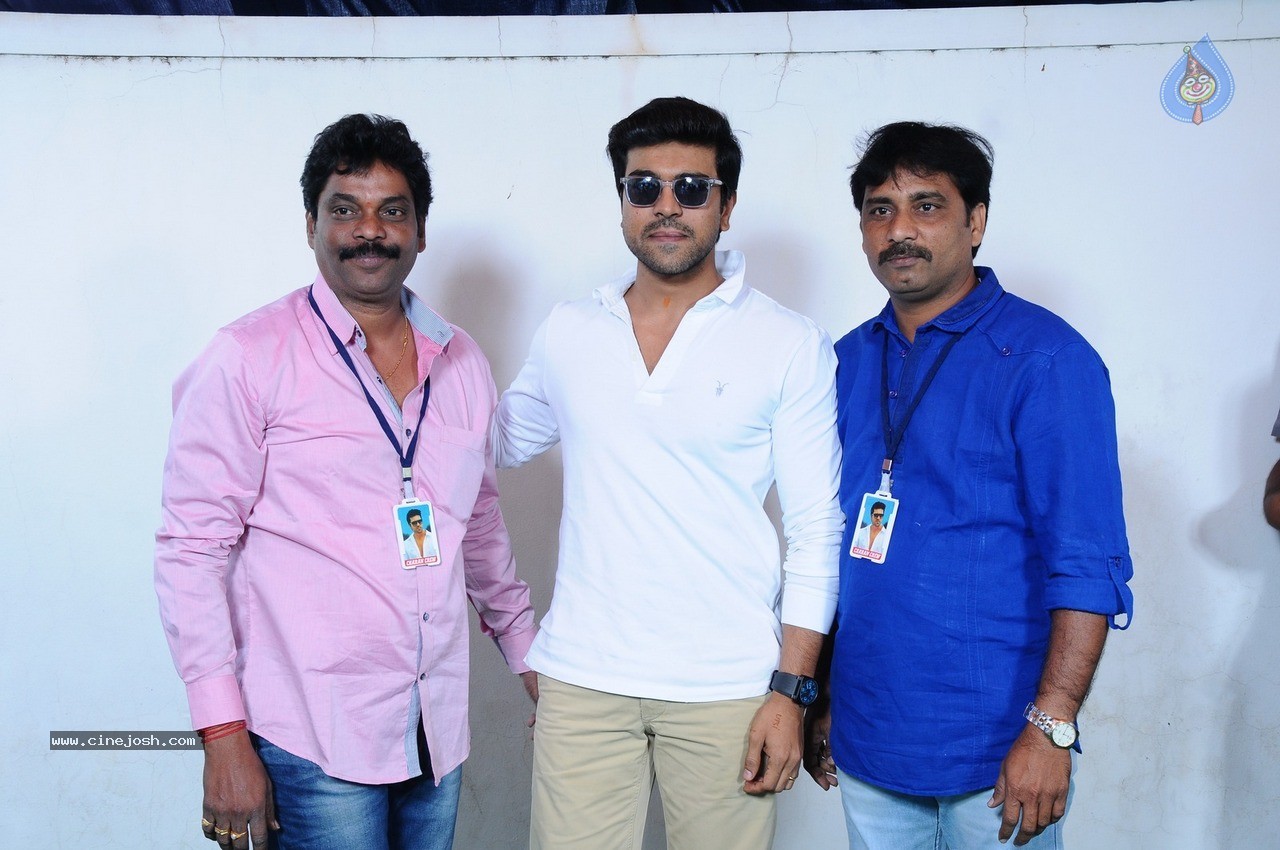 Fans Meet Ram Charan - 16 / 70 photos