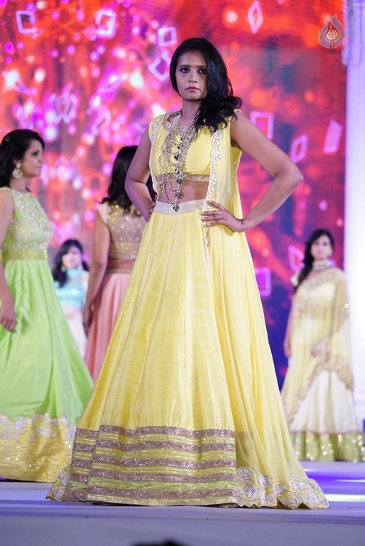 FICCI FLO Women Achievers Fashion Show - 74 / 176 photos