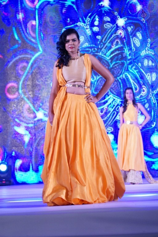 FICCI FLO Women Achievers Fashion Show - 75 / 176 photos