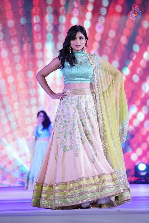 FICCI FLO Women Achievers Fashion Show - 111 / 176 photos