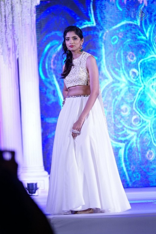 FICCI FLO Women Achievers Fashion Show - 122 / 176 photos