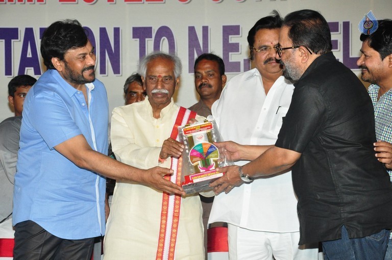 Film Industry Workers Felicitation - 34 / 96 photos