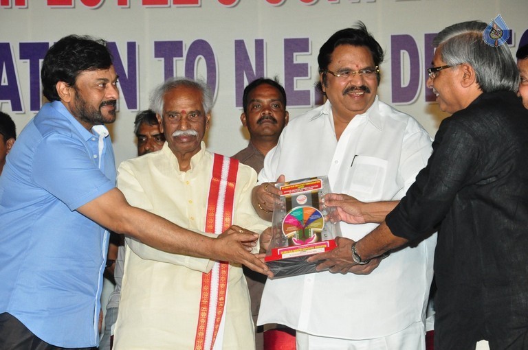 Film Industry Workers Felicitation - 37 / 96 photos