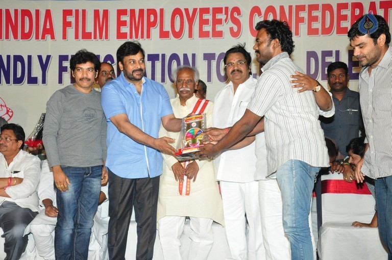 Film Industry Workers Felicitation - 76 / 96 photos