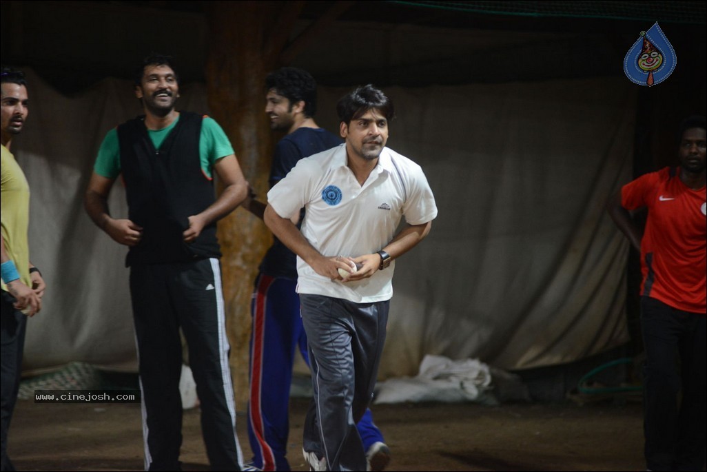 Film Stars Cricket Practice for LLCC - 37 / 79 photos