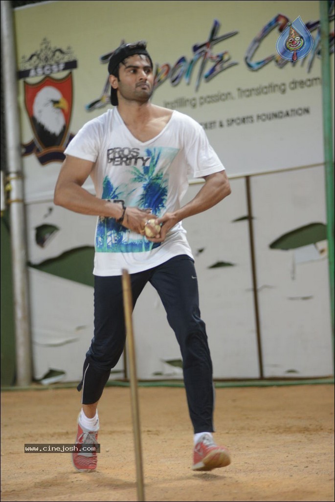 Film Stars Cricket Practice for LLCC - 49 / 79 photos