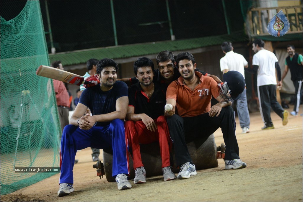 Film Stars Cricket Practice for LLCC - 77 / 79 photos