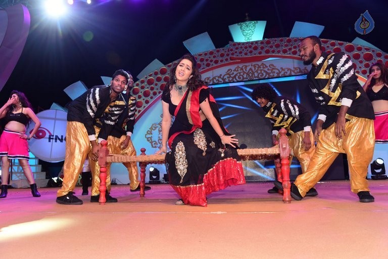 FNCC New Year Bash 2016 - 14 / 115 photos