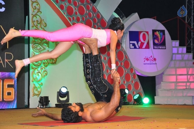 FNCC New Year Bash 2016 - 25 / 115 photos