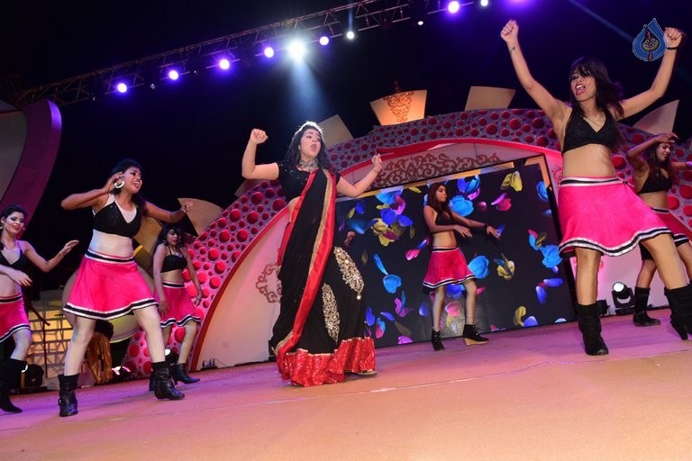 FNCC New Year Bash 2016 - 85 / 115 photos