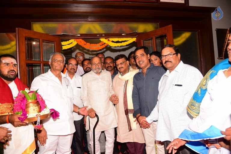 FNCC Team Felicitates K Viswanath and SP Balu - 21 / 28 photos