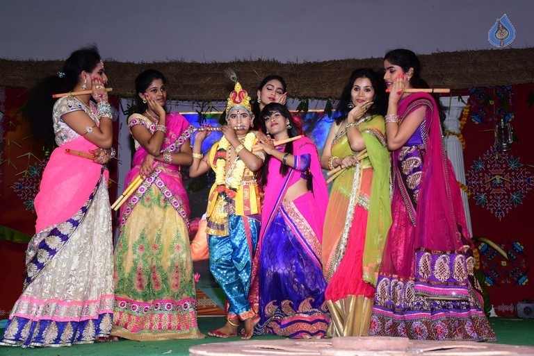 FNCC Ugadi Celebrations 2016 Photos - 52 / 58 photos