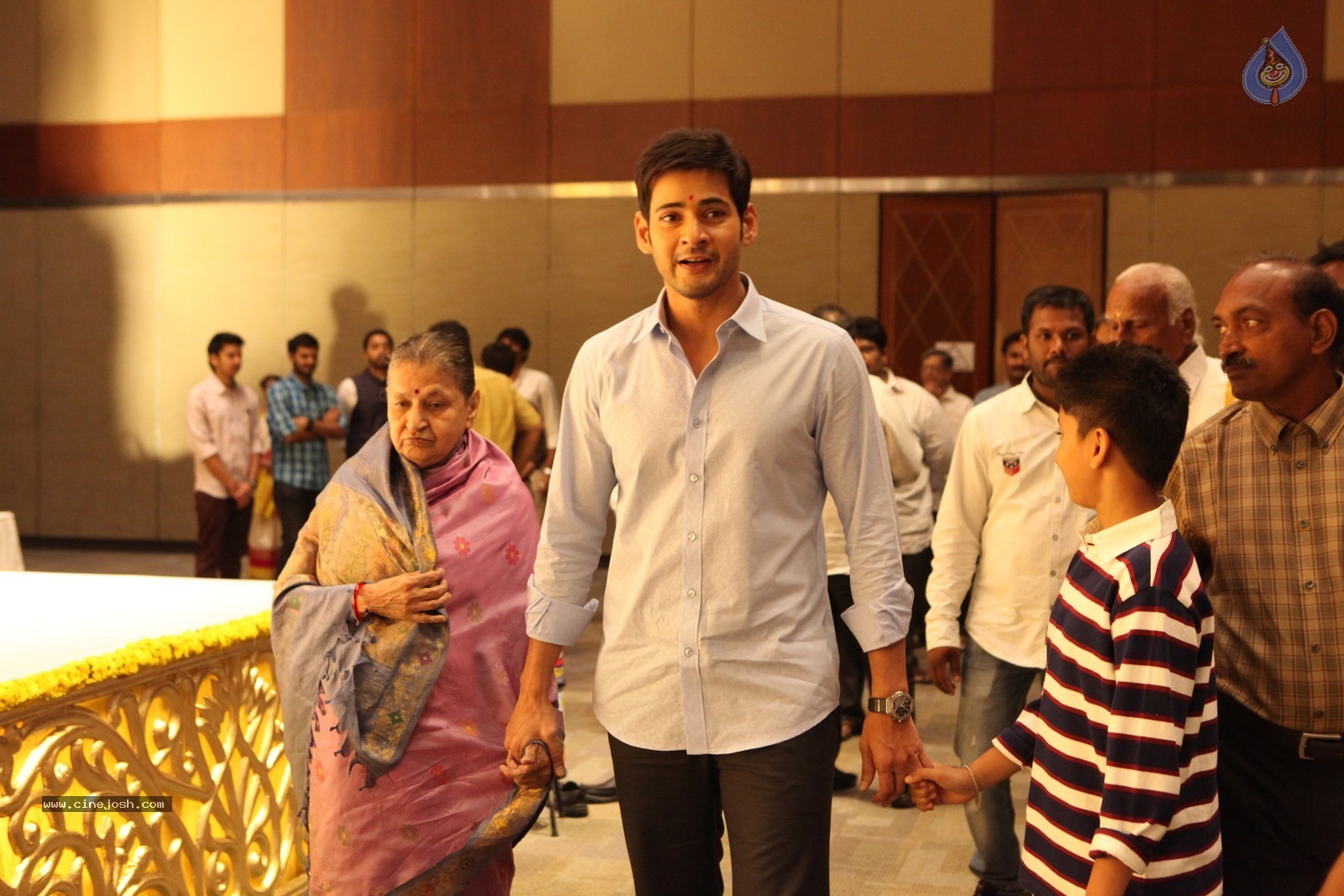 G Adiseshagiri Rao Son Engagement Photos - 92 / 131 photos