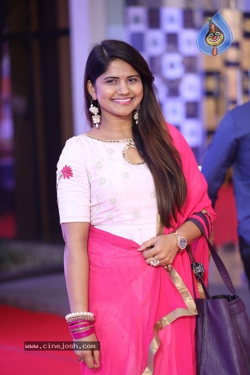 Gaana Mirchi Music Awards South 2018 set 01 - 25 / 35 photos