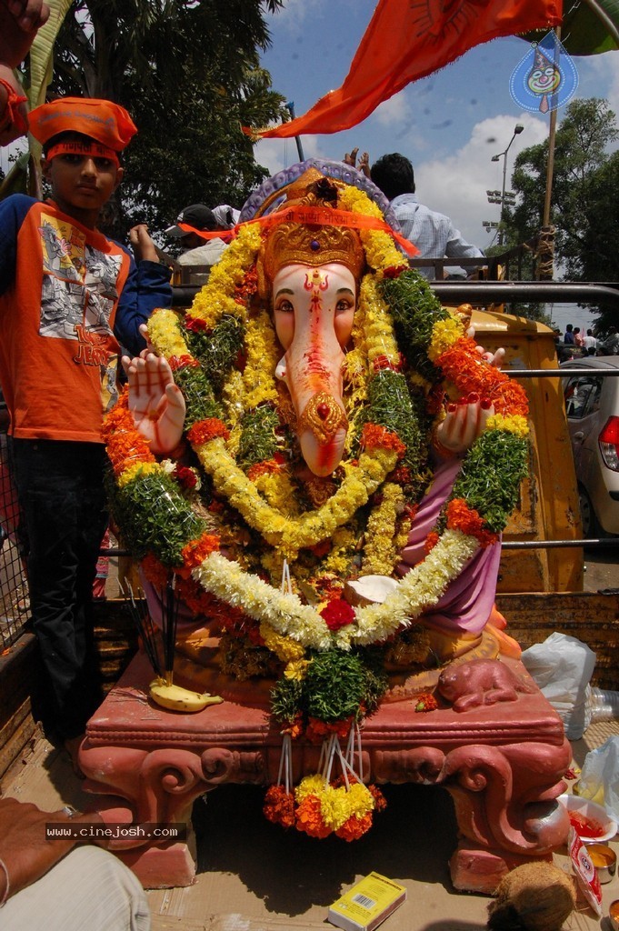 Ganesh Immersion 2014 Photos - 289 / 406 photos